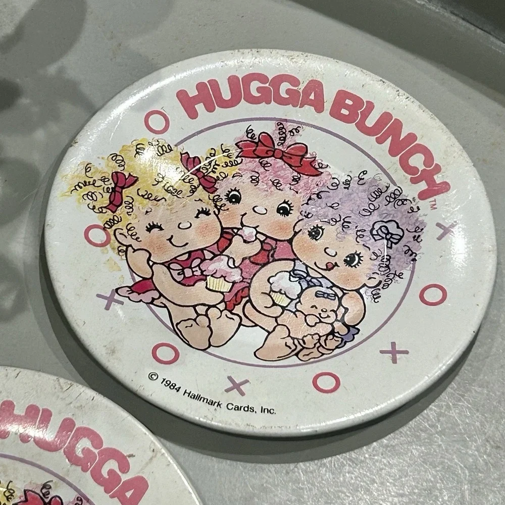 Hugga Bunch Metal Plates Pair Vintage Hallmark 1984‎ Tea Set